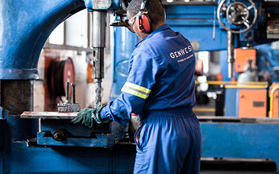 Heavy-duty fabricated steel and bucket component